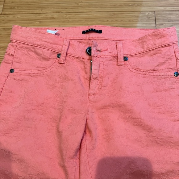 Sisley Super Skinny Flower Textured Jeans Coral Size 26 - Picture 5 of 9